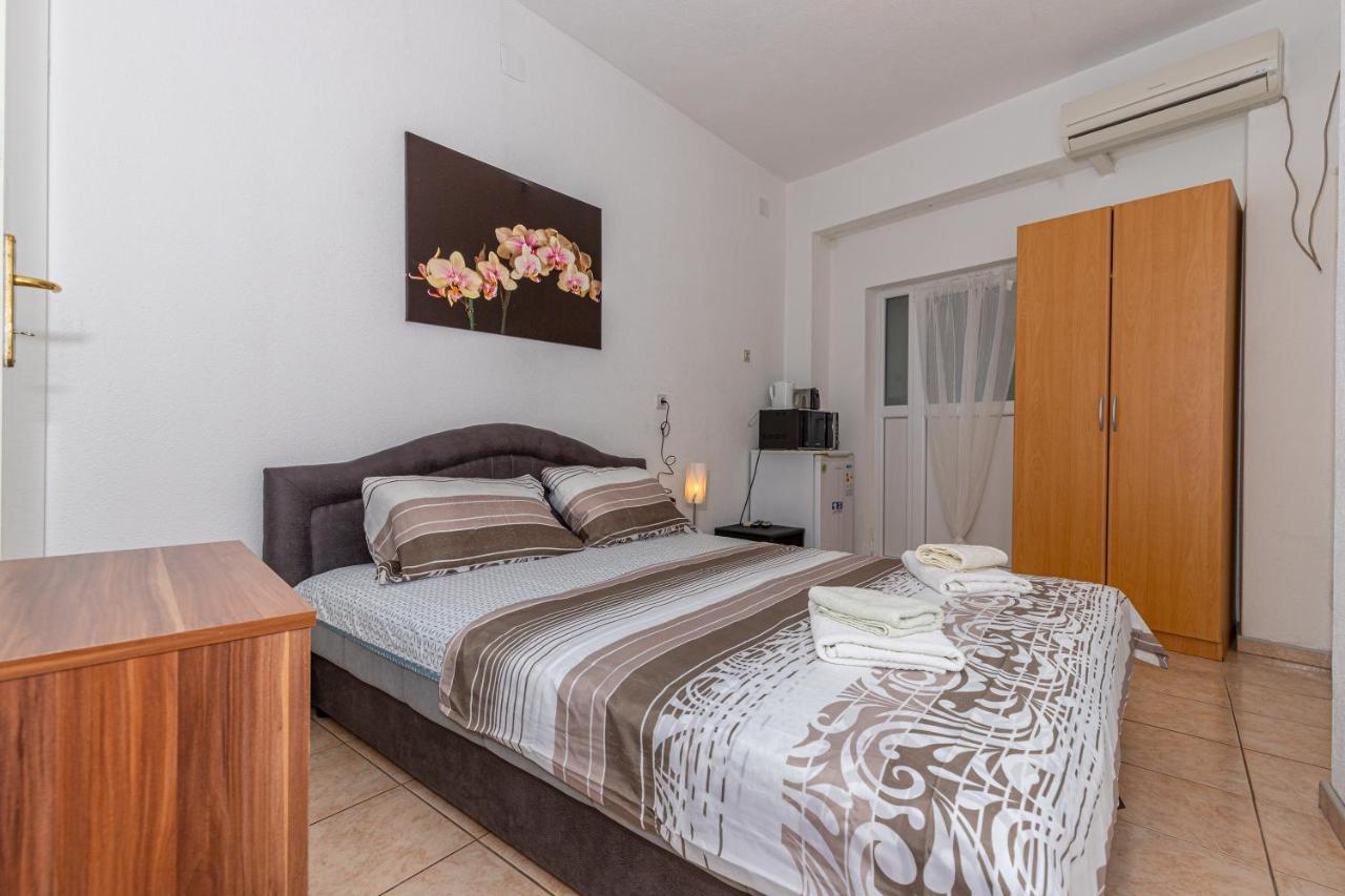 Apartmani Gabrijela Crikvenica Exterior foto